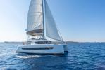Yachtcharter Bali4 16