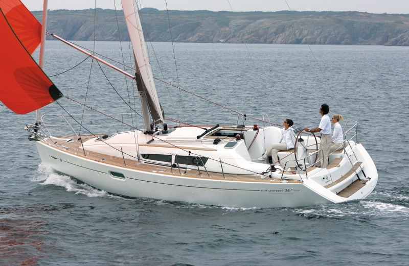 Yachtcharter Sun Odyssey 36i 3 cab hauptansicht 1