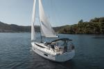 Yachtcharter BavariaC38 Coconut