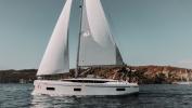 Yachtcharter BavariaC38 Coconut 4