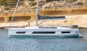 Yachtcharter Dufour41 3