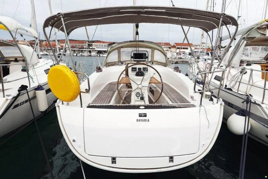 Yachtcharter BavariaCruiser32 Star Chiara