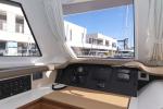 Yachtcharter Bali Catspace Sapphire aussenansicht 25