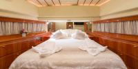Yachtcharter Ferretti730 Angelica 11