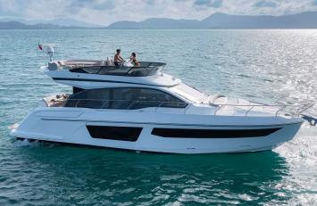 Azimut53Fly-4 Innenansicht