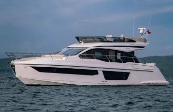 Azimut53Fly-5 Innenansicht