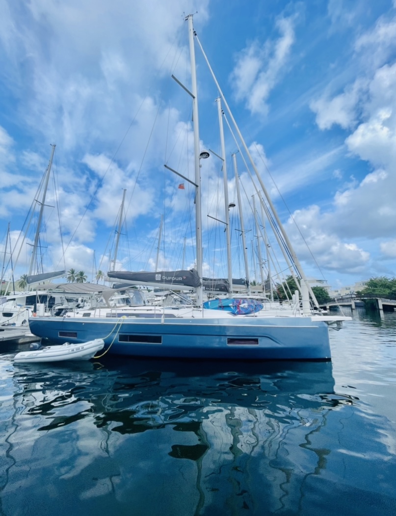 Yachtcharter Dufour470 3cab Knot Online