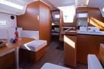 Yachtcharter SunOdyssey410 Midnight Kiss 5