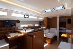 Yachtcharter SunOdyssey410 Shaken Not Stirred 6