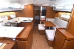 Yachtcharter Sun Odyssey 440 4 cab Signum Alfa aussenansicht 3