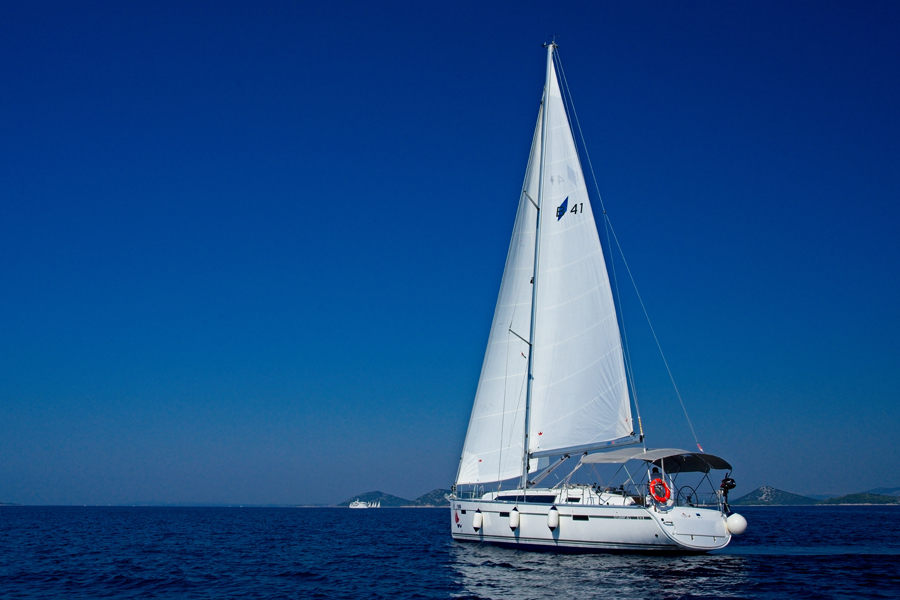 Yachtcharter BavariaCruiser41 MH 57