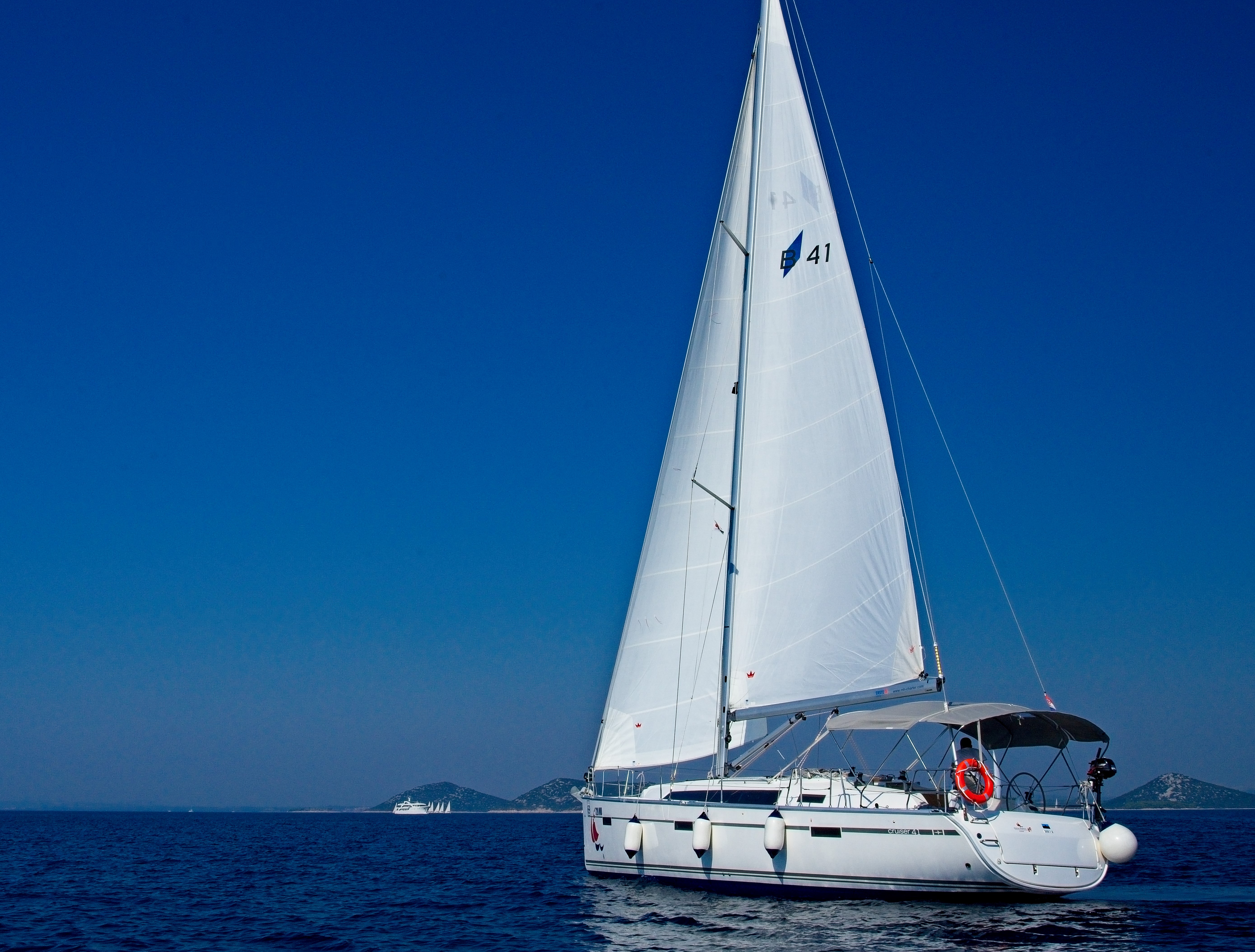 Yachtcharter BavariaCruiser41 MH 70