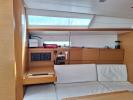 Yachtcharter SunOdyssey379 Topaze 8