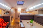 Yachtcharter Elan45Impression Adelyna 6
