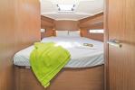 Yachtcharter Oceanis40 Roza 2