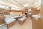 Yachtcharter Oceanis40 Roza 5