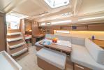 Yachtcharter Oceanis40 Roza 7