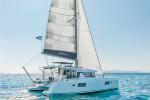 Yachtcharter Lagoon 42 4 1cab 4wc Marina III aussenansicht 10