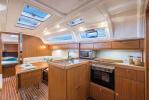 Yachtcharter BavariaCruiser37 5