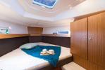 Yachtcharter BavariaCruiser37 10