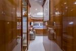 Yachtcharter SunseekerManhattan84 Skywater 25
