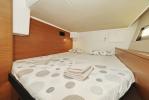 Yachtcharter Hanse 510 4 1 cab Alma OW aussenansicht 14