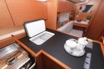 Yachtcharter BavariaC42 Antares 18