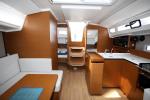 Yachtcharter SunOdyssey410 Deba 3