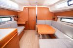 Yachtcharter BavariaC42 Tatyana 13