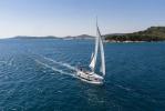Yachtcharter BavariaC38 Nela 1
