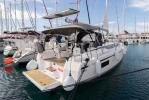 Yachtcharter BavariaC38 Nela 5