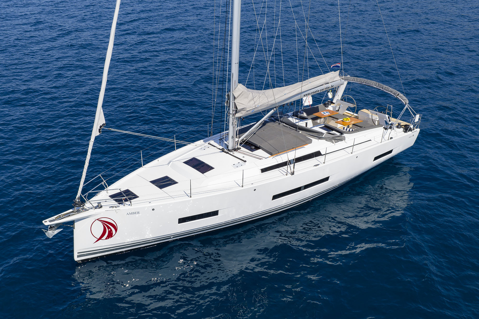 Yachtcharter Hanse510 41cab Amber   OW