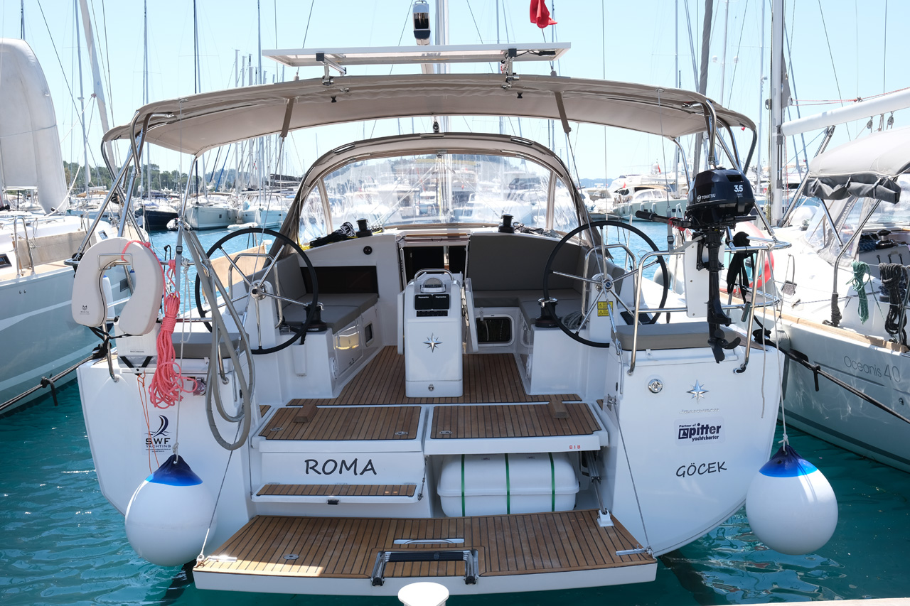 Yachtcharter SunOdyssey440 Roma