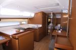 Yachtcharter SunOdyssey440 Roma 3