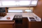 Yachtcharter SunOdyssey440 Roma 5