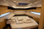 Yachtcharter ElanE6 Sailing Grace 16