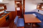 Yachtcharter Oceanis45 Nika 4