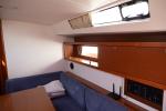 Yachtcharter Oceanis45 Nika 5