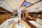 Yachtcharter SunOdyssey42i Ema 23