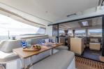 Yachtcharter FountainePajotNew44Quatour 42cab 13