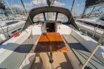 Yachtcharter More40 More Black 2