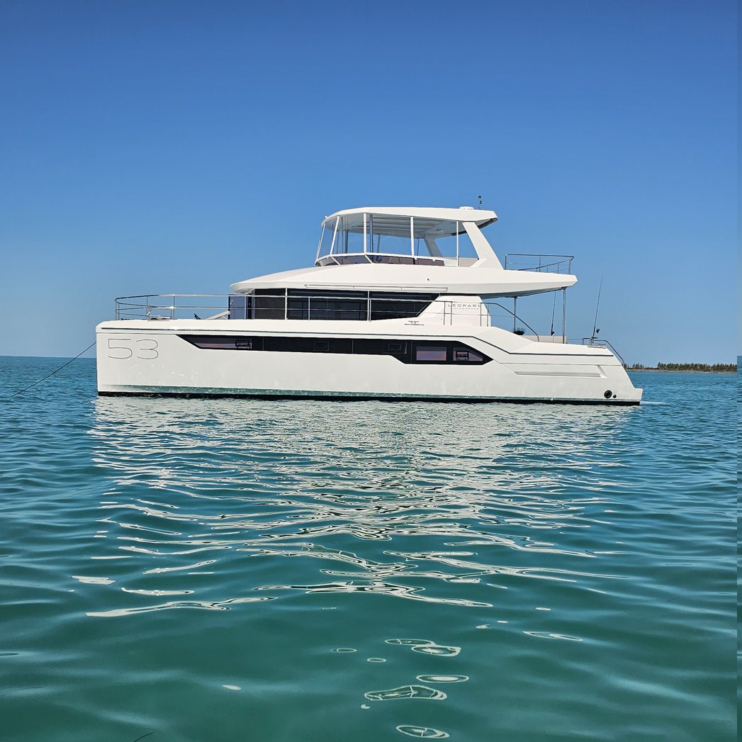 Yachtcharter Leopard53 OW Nauti Cat