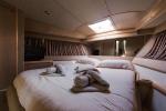 Yachtcharter FerrettiYachts460 3cab 8