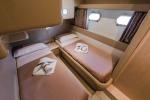 Yachtcharter FerrettiYachts460 3cab 9