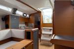 Yachtcharter SunOdyssey349 Serineh 12