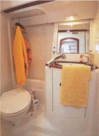 Oceanis Clipper 473 Innenansicht