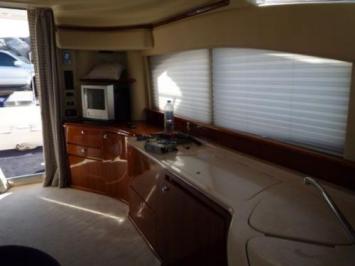 Azimut 42 Innenansicht