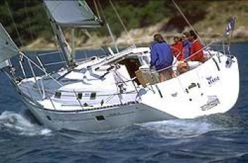 Oceanis Clipper 381 Auenansicht