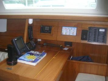 Sun Fast 32 Innenansicht