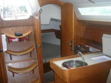 Sun Fast 32 Innenansicht